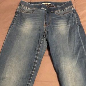 Tommy Hilfiger Size 2 Denim Legging